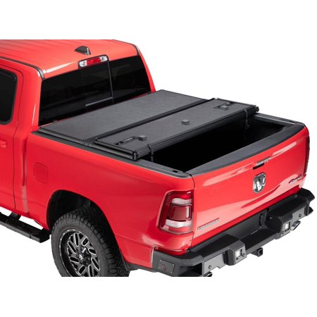 Gator by RealTruck Tailback Hard Folding Tonneau Cover Fits 2022-2023 Toyota Tundra 5'7" Bed