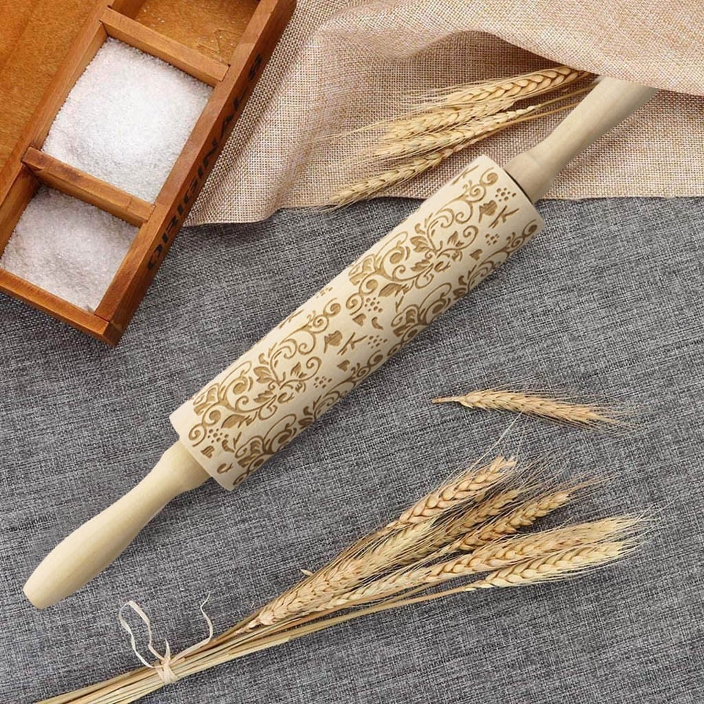 Christmas Rolling Pin Engraved Carved Wood Embossed Rolling Pin Kitchen Tool 9