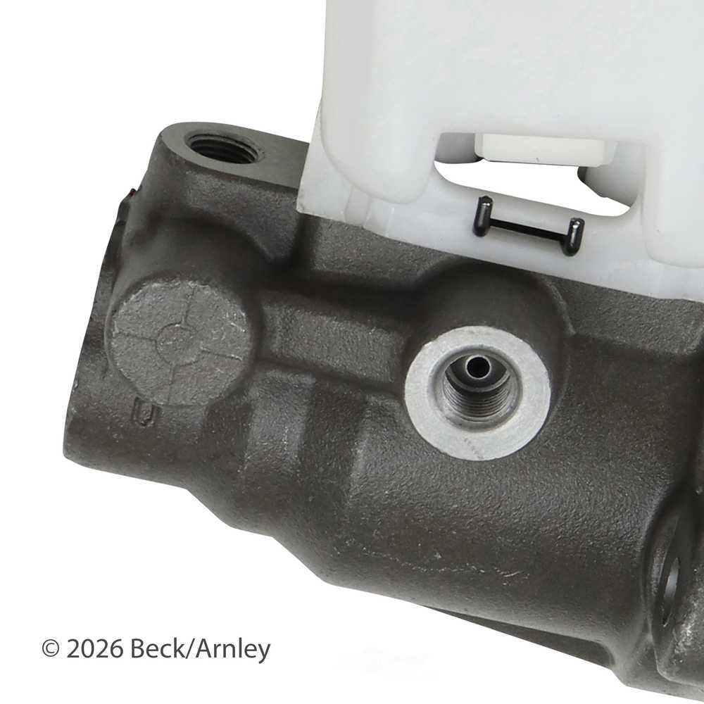 BeckArnley 072-9824 Brake Master Cylinder