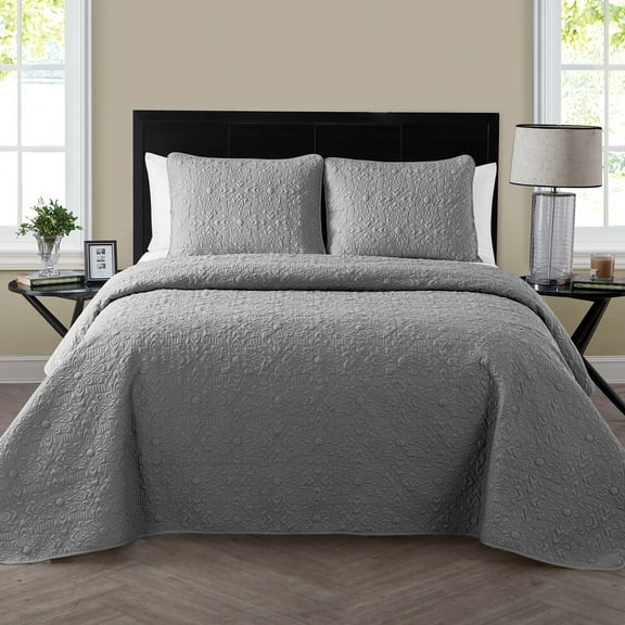VCNY Home Caroline 3-Piece Grey Floral Quilt Set, Full/Queen, Adult, Unisex