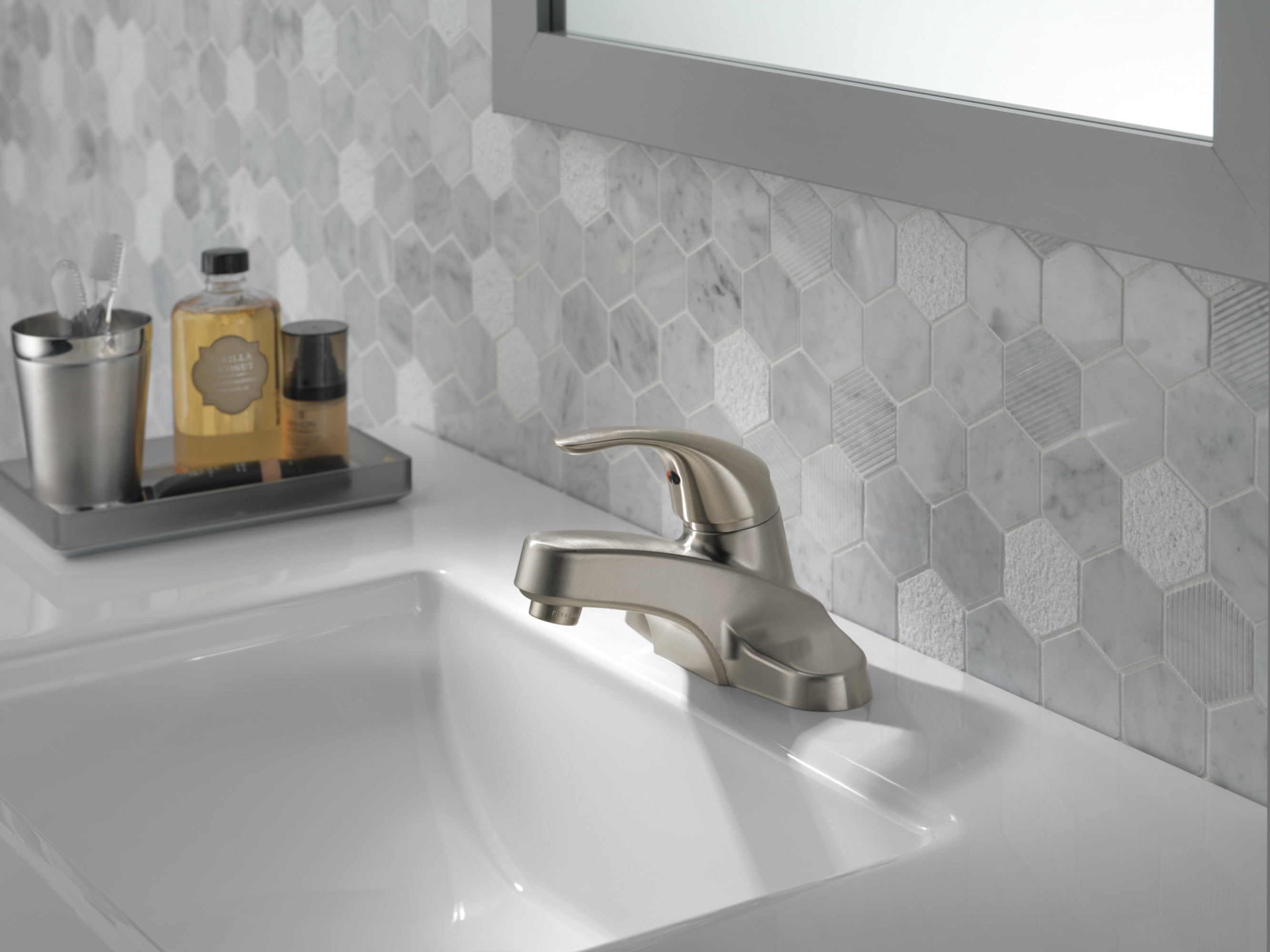 Peerless Tunbridge Single Handle Bathroom Faucet in Brushed Nickel P188620LF-BN