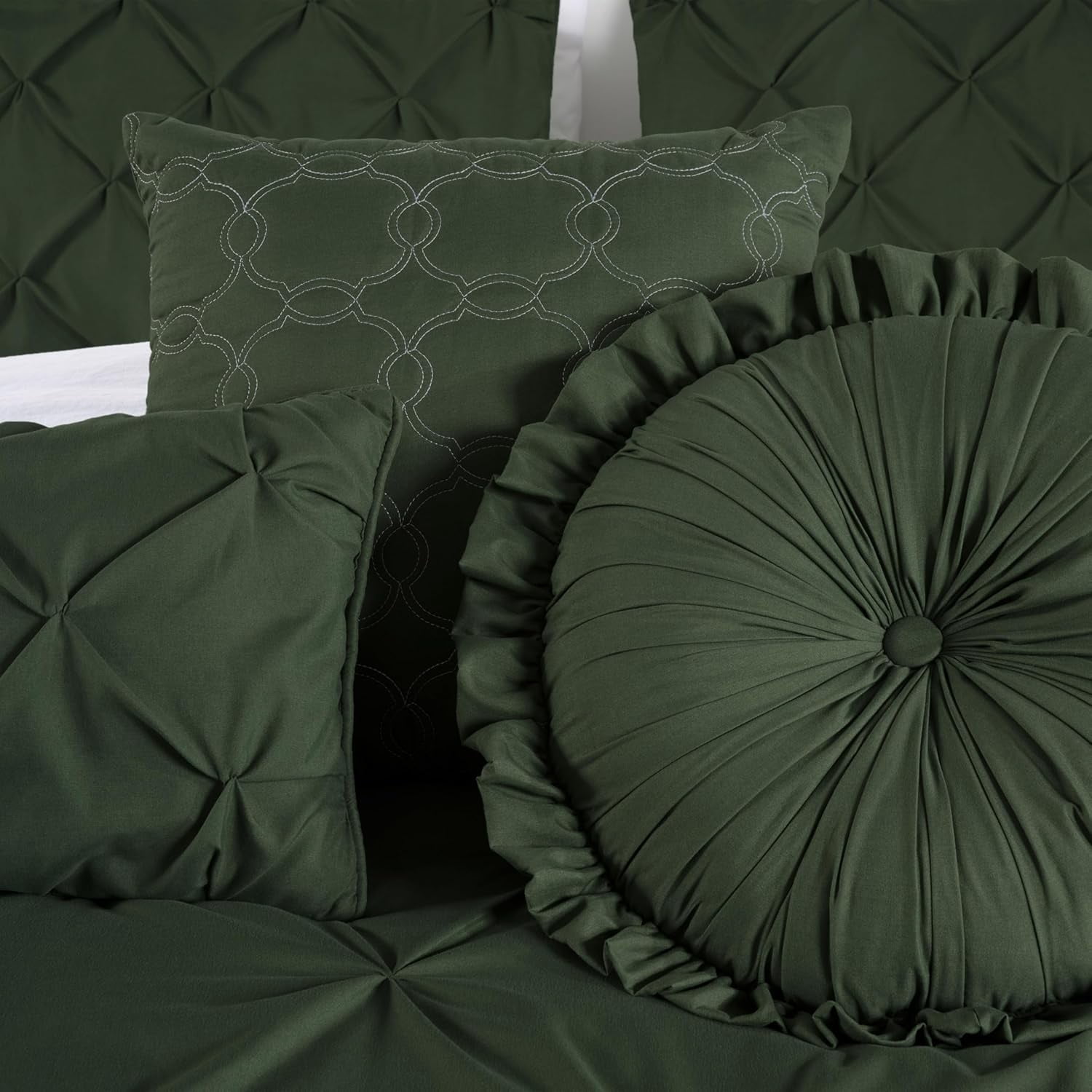 Chezmoi Collection Sydney 7-Piece Pinch Pleat Comforter Set, Lightweight Pintuck Bedding for All Season, Queen, Forest Green