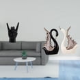 thumbnail image 2 of Estatua del gesto de la roca,Estatuas y figuras de dedos con gestos de música rock,Esculturas de resina con estantes modernos y creativos,estatua de cisne,Figuras de cisne,estatuas,decoración, 2 of 8