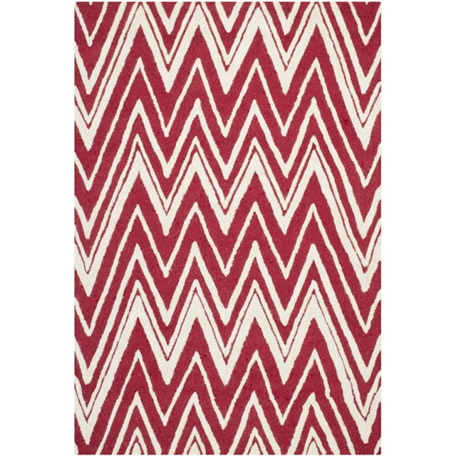 Safavieh Cambridge 5' X 8' Hand Tufted Wool Rug in Red and Ivory