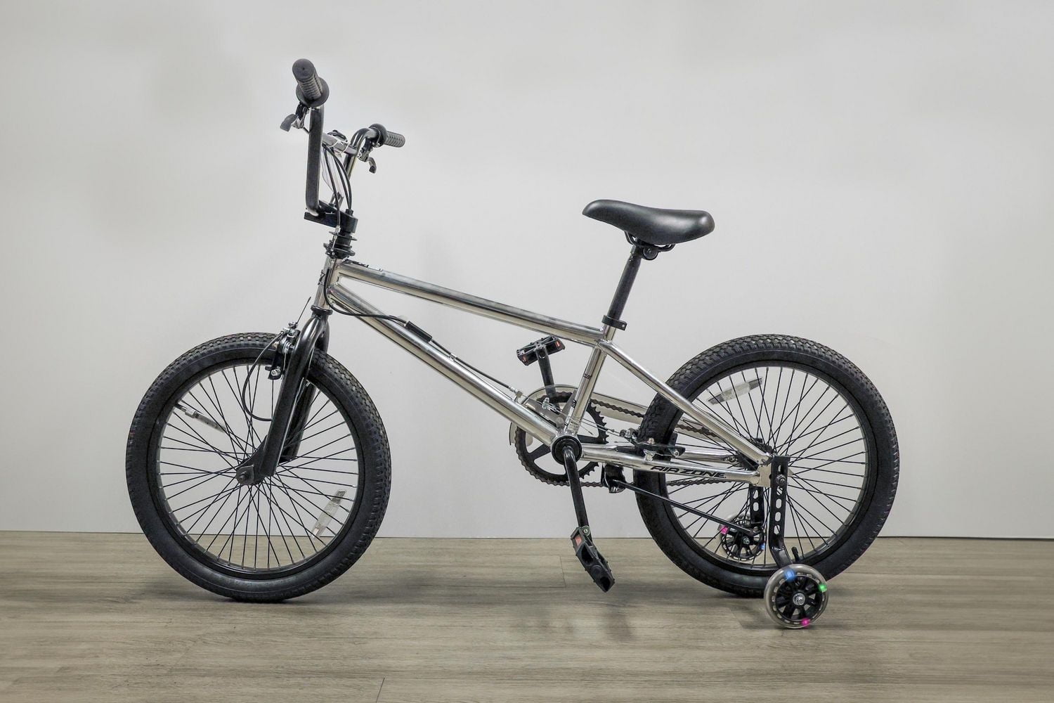 Raskullz Light Up LED Training Wheels, Easy to install