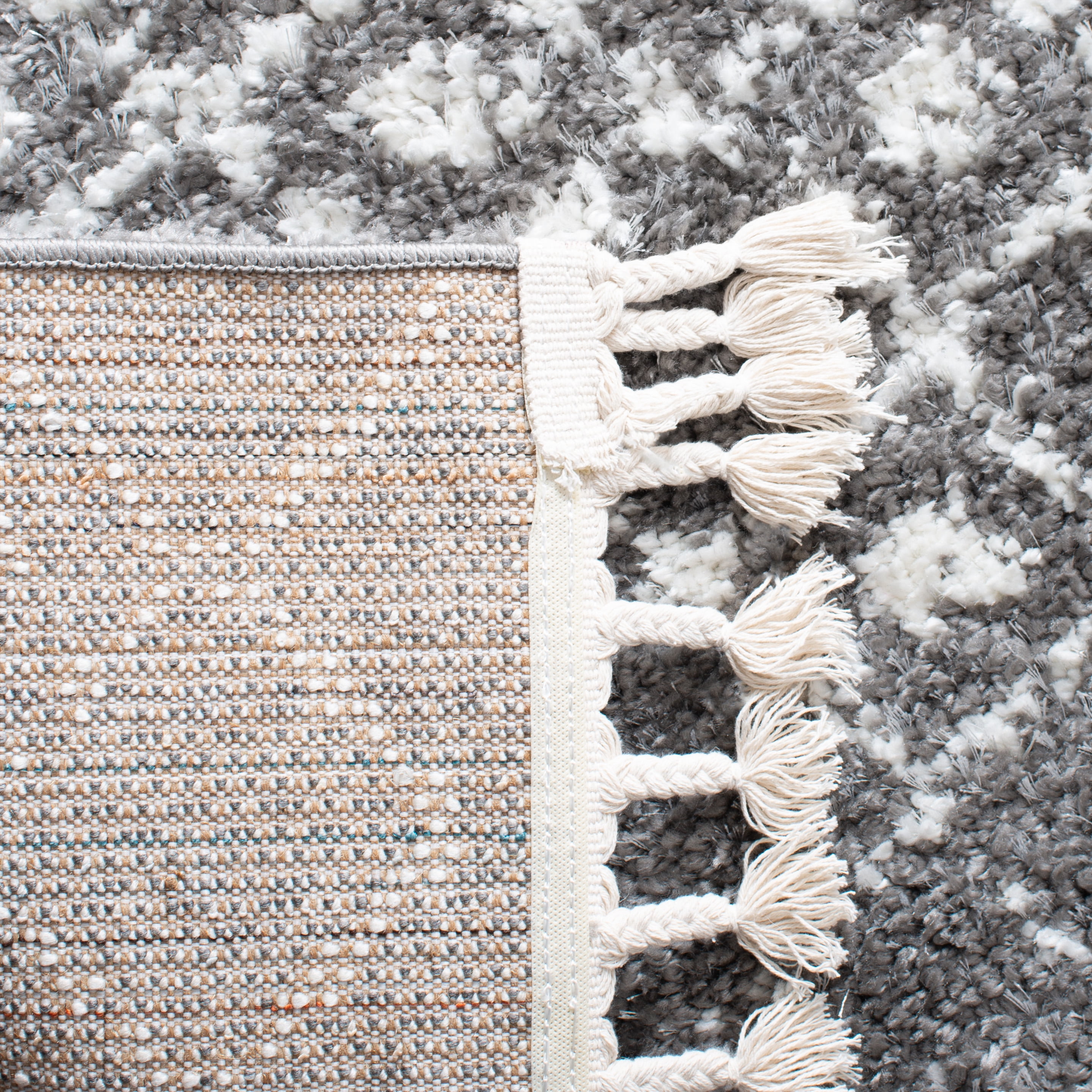 SAFAVIEH Berber Fringe Vinal Aztec Shag Area Rug, Gray/Ivory, 5' x 5' Square