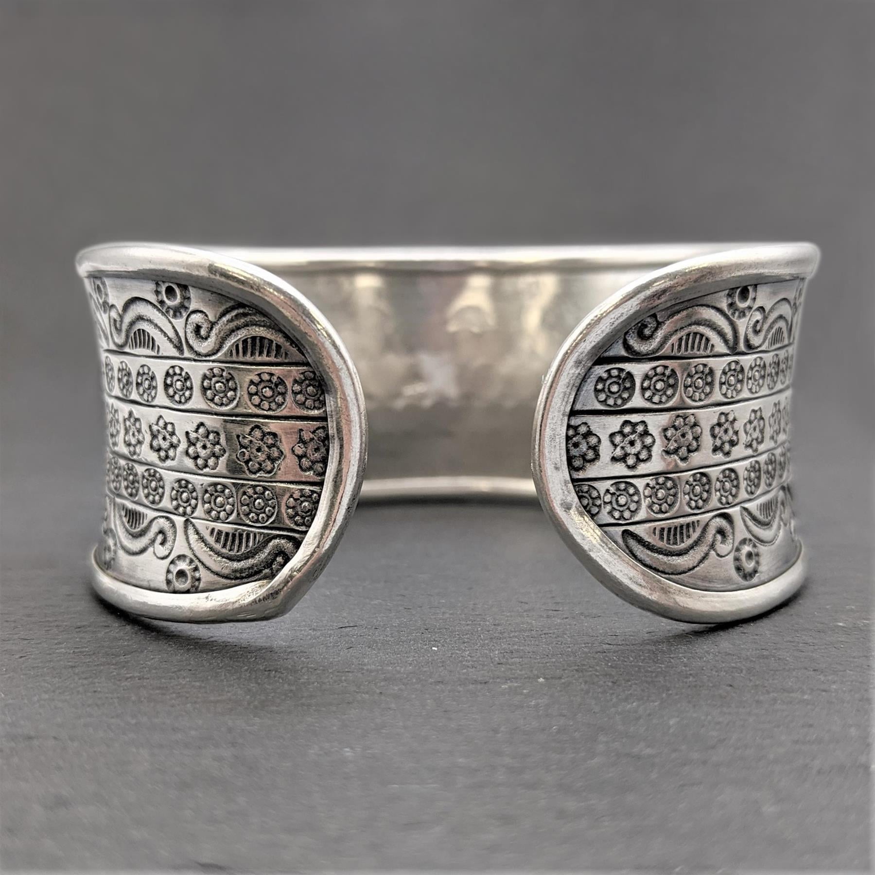 【HYKE】 BALL BANGLE HYKE BALL BANGLE | eBay