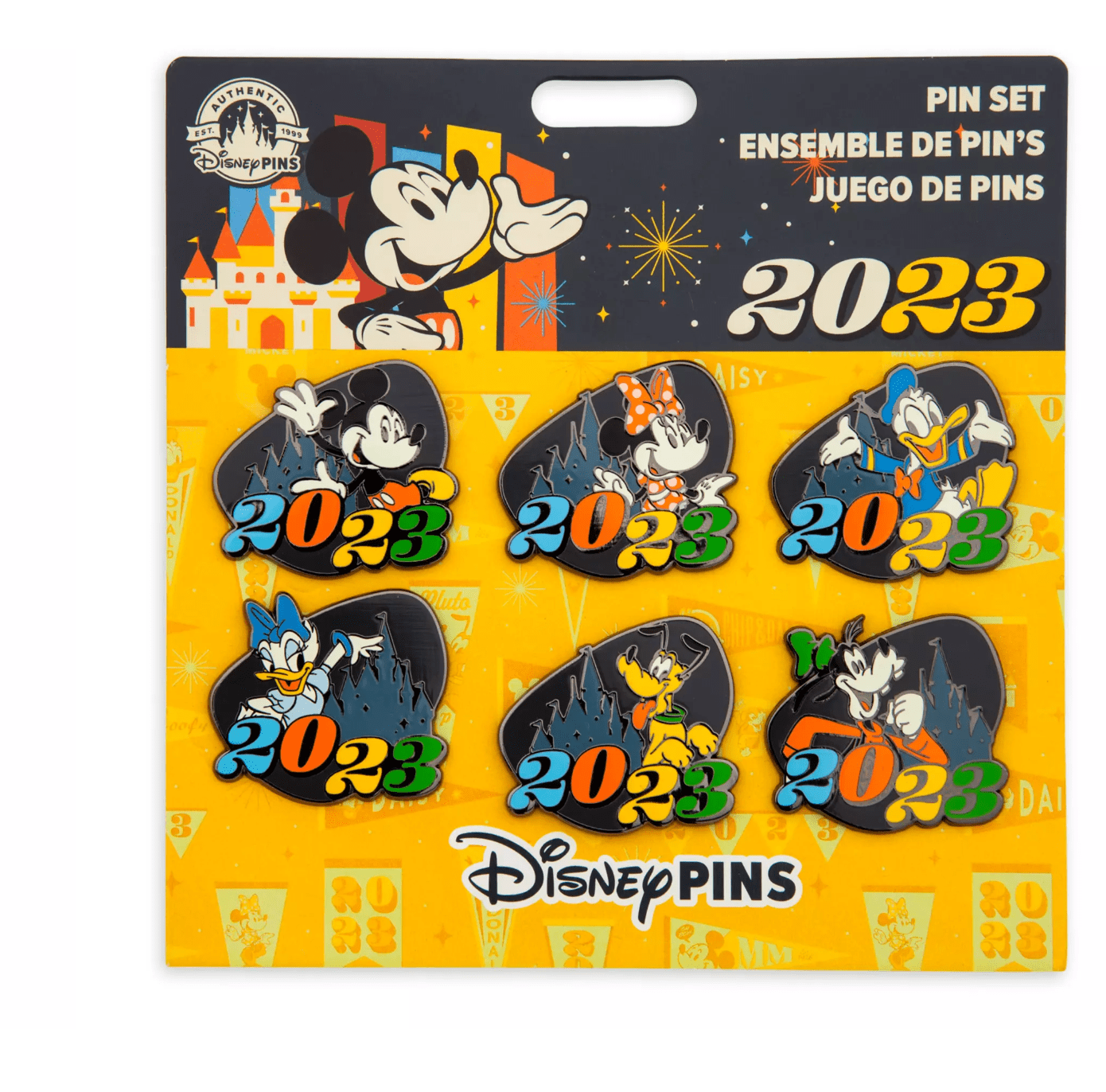 Disney Parks 2023 Mickey and Friends Pin Trading Booster Set New with
