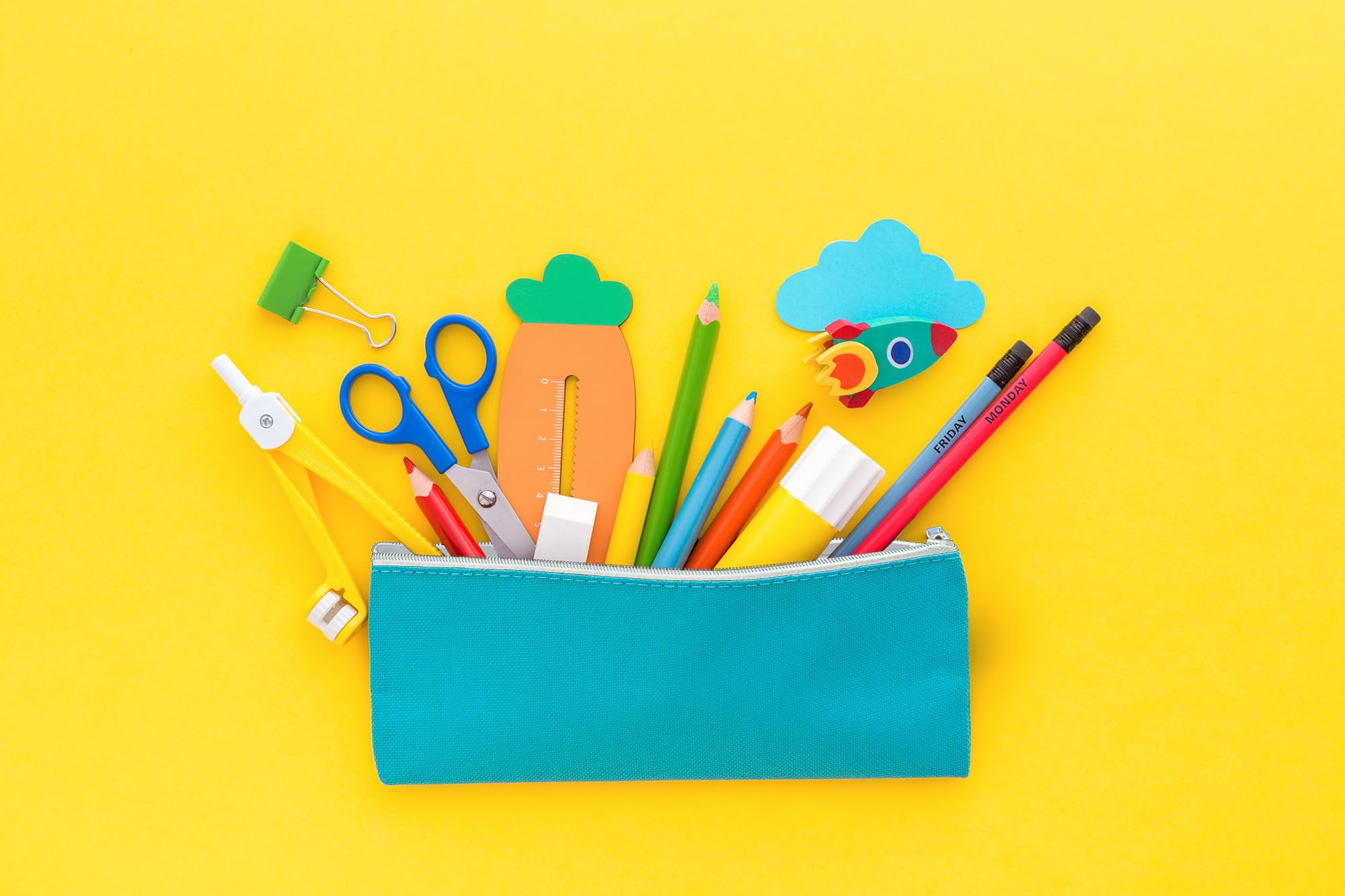 100 Pack of Bulk Wholesale Solid Color Zippered Pencil Cases for Pens, Pencils, Markers, Crayons, and Writing Stationary Supplies in 4 Assorted Colors