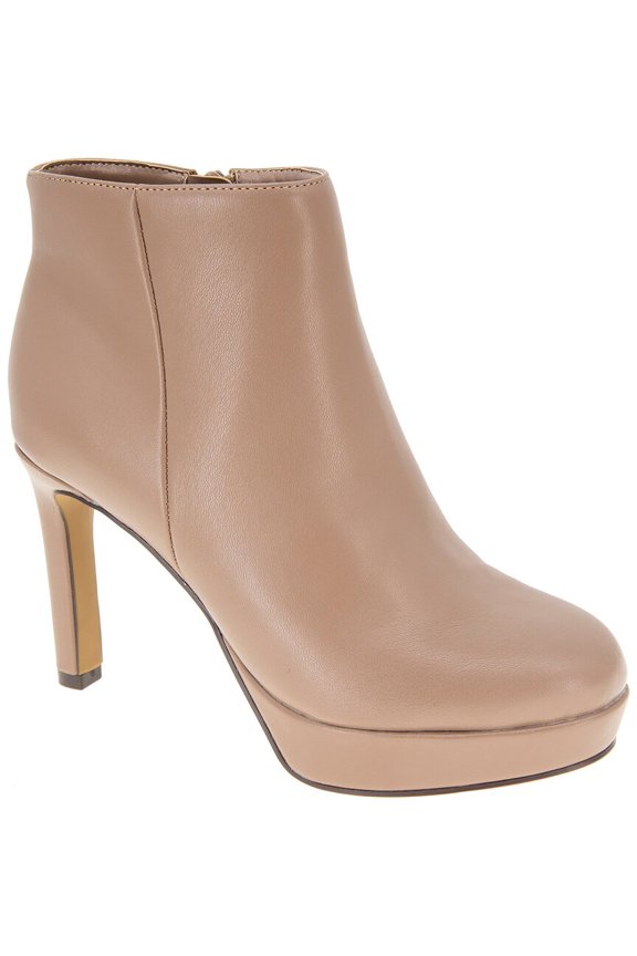 Jeanne Boot, 9.5