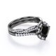 thumbnail image 3 of JeenMata Anillo Nupcial con Pavé Infinito de Moissanita y Diamantes Negros Cultivados en Laboratorio de Talla Cojín de 1,5 Quilates Engastado en Oro Negro de 18 K sobre Plata, 3 of 6