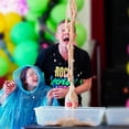 thumbnail image 2 of Kit científico Steve Spangler Geyser Tube para eventos, paquete x10, 2 of 6