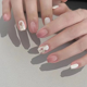 thumbnail image 1 of Pegatinas de uñas de manicura desmontables con cristales brillantes blancos sin tirantes para un cuidado moderno, 1 of 4