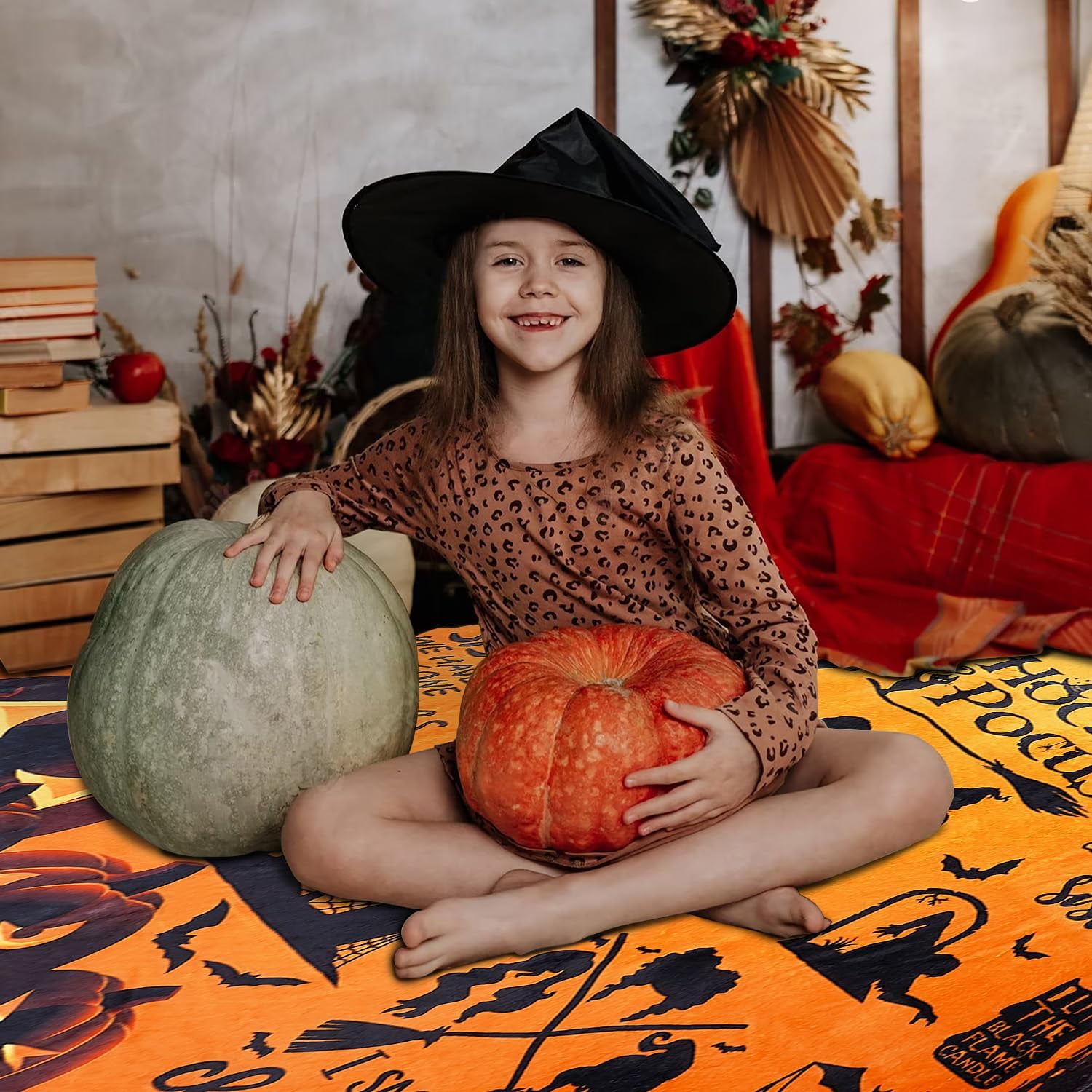 Metawu Halloween Witch Blanket for Women, Flannel Fleece Throw Blanket for Couch, Sofa, Bed, Chair Decor, 50x60 Inches