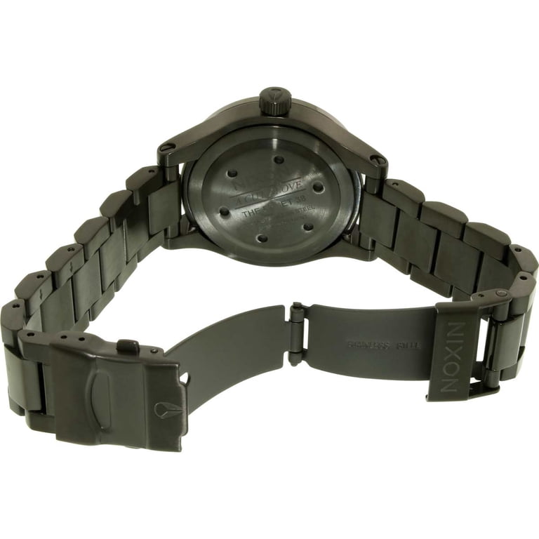 Nixon Women display picture 3