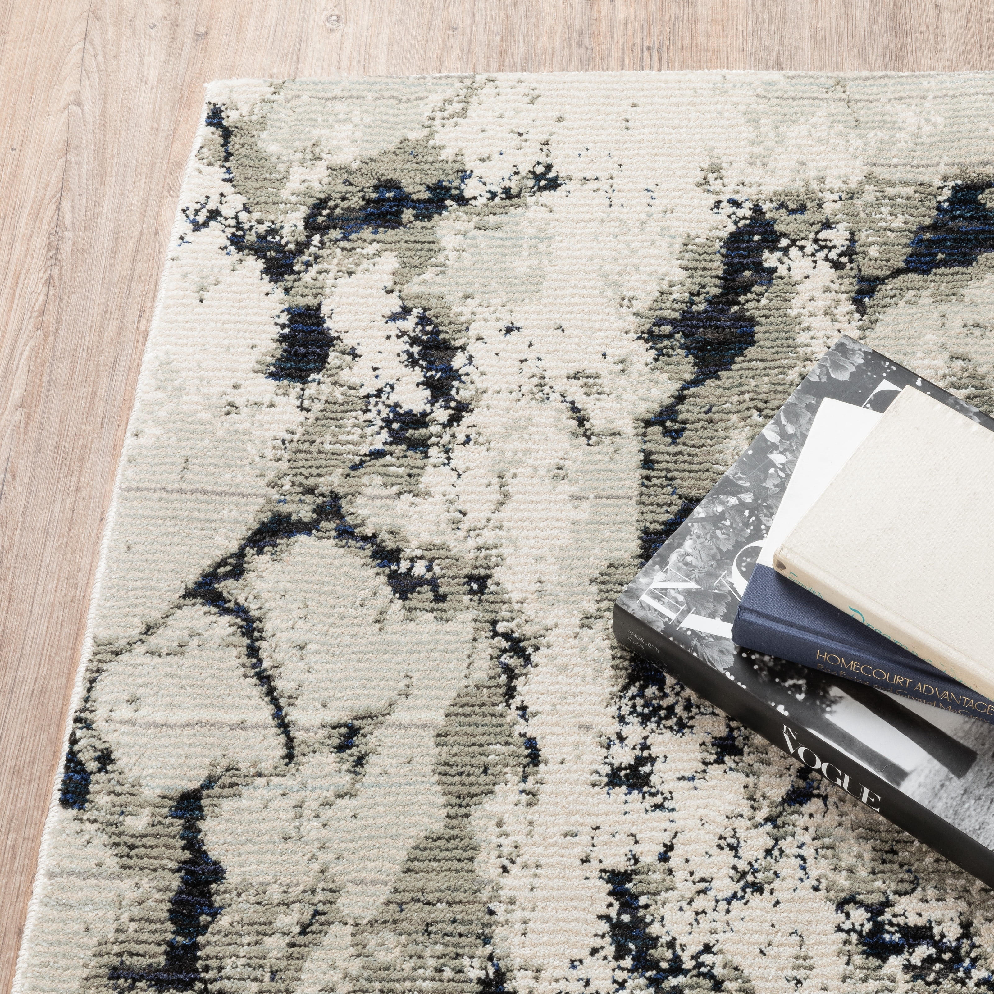 Avalon Home Everman Abstract Plains Area Rug or Runner