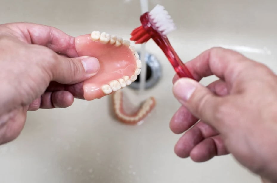 Denture Adhesive Remover and Freshener