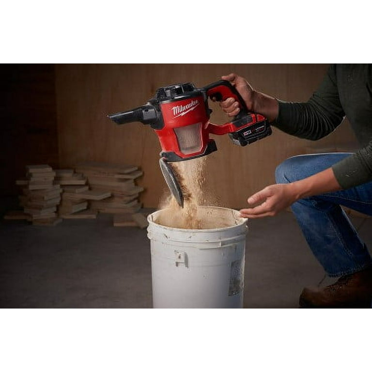 Milwaukee m18 bagless cordless compact vacuum deals