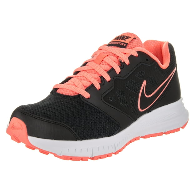 does nike women's run small