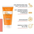 thumbnail image 2 of Protector solar Avène TriAsorb FPS 50+ con color anti imperfecciones para pieles oleosas 50 ml, 2 of 4