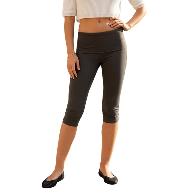 Pantalones capri de mujer de tiro bajo con cintura plegable, color liso, corte ajustado y estilo cropped.