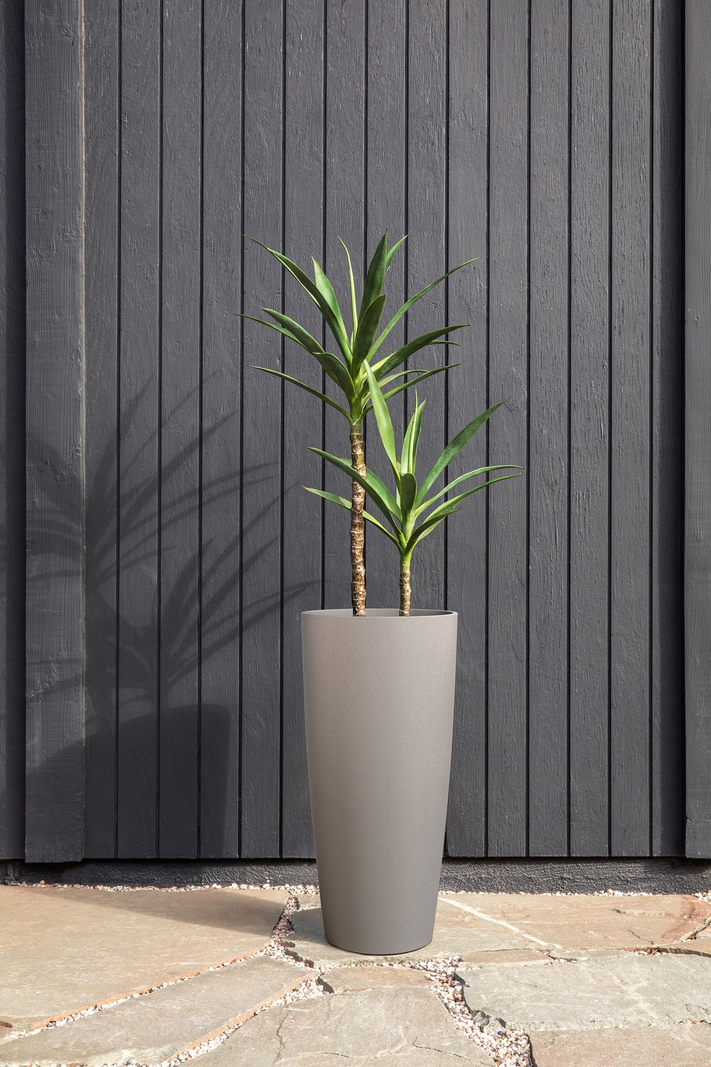 Veradek Mason Series Selena 28" Plastic-Stone Planter 2-Pack Gray