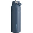 thumbnail image 1 of Botella de agua Stanley IceFlow Flip Straw 2.0 1.5L Navy, 1 of 8