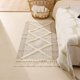 thumbnail image 3 of Alfombra antideslizante con borlas hechas a mano de estilo nórdico, alfombrillas decorativas lavables, suaves y transpirables, decoración del hogar y dormitorio, 3 of 4