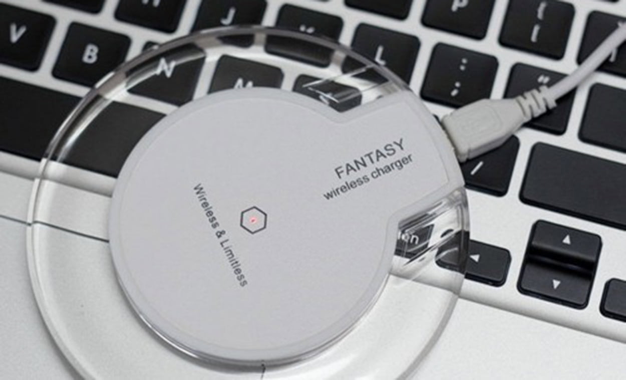 Ztech LED Wireless Charging Pad for iPhone and Android White