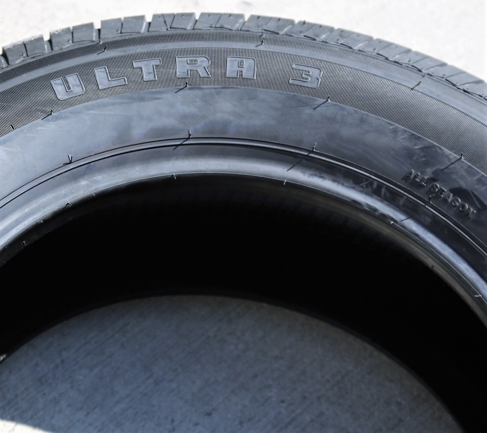 Accelera Ultra 3 195R14 106/104S D 8 Ply Van Commercial Tire
