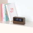 thumbnail image 3 of Reloj despertador digital LED de madera, reloj despertador de escritorio, con fecha, temperatura y humedad, formato de 12/24 horas., 3 of 4