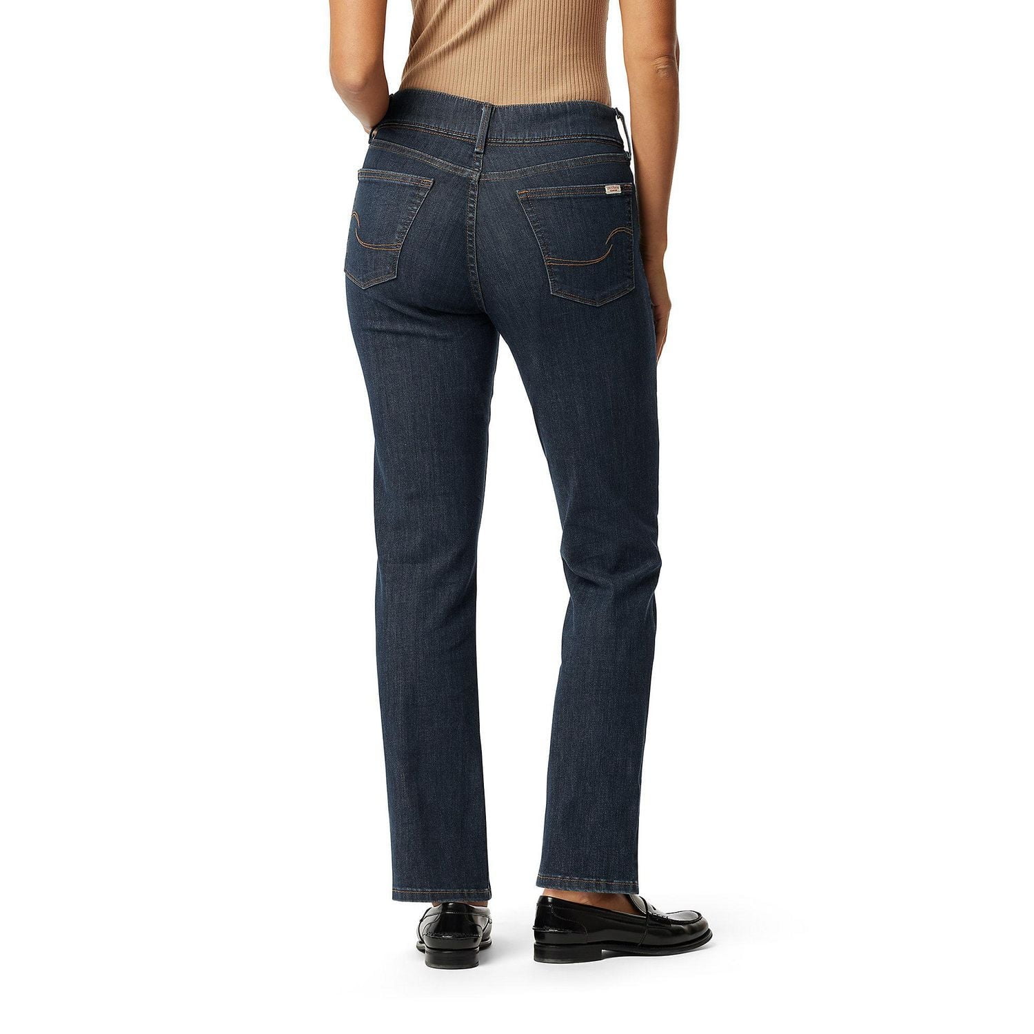 Levi Strauss Signature™ Women’s Shaping Perfect Pull-On Straight Jeans