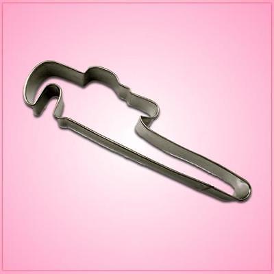 16.25/'/' Giant Plastic Pipe Wrench Halloween Horror Prop Decoration