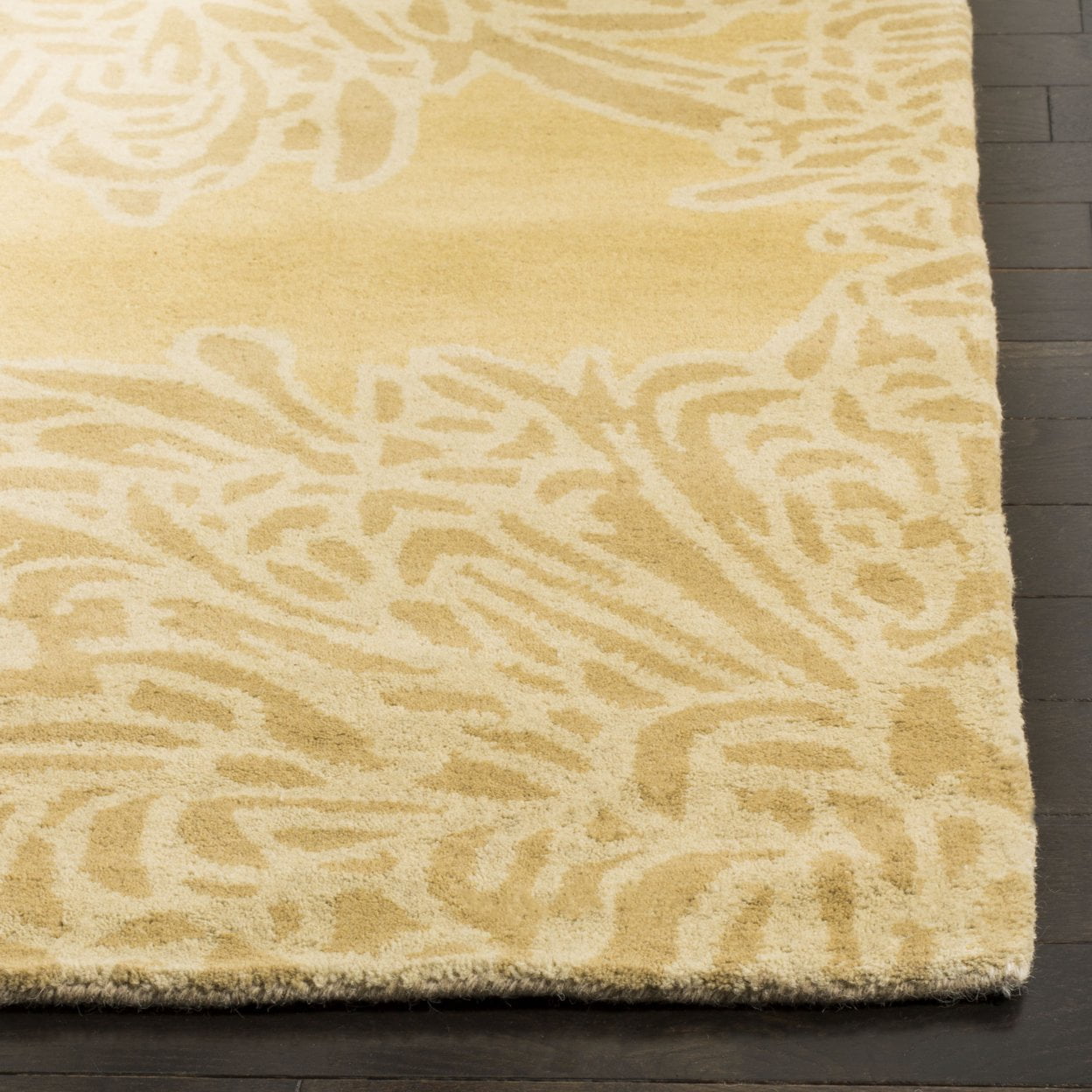 SAFAVIEH Martha Stewart Chrysanthemum Floral Wool Runner Rug, Malted, 2'3" x 8'