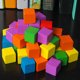 thumbnail image 4 of 50 cubos cuadrados de madera de colores para manualidades, corte preciso, para materiales de construcción y proyectos de bricolaje (3 cm), 4 of 8
