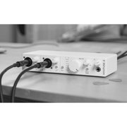 Arturia MiniFuse 2 Portable 2x Input USB-C MIDI Audio Interface, White