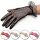 thumbnail image 1 of Guantes elegantes de encaje calado para mujer, negros, rojos y blancos, guantes cortos de encaje para novias, accesorios para fiestas de boda, guantes nuevos, 1 of 5