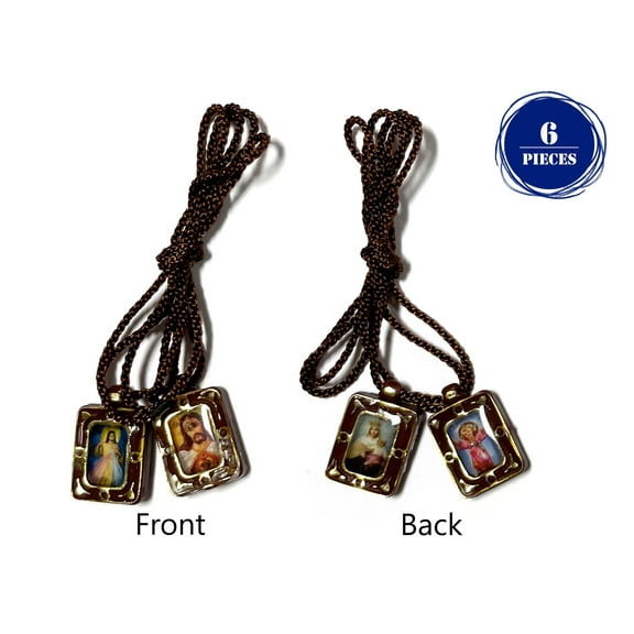 Miniature deluxe scapular. Escapulario de lujo miniatura