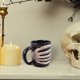 thumbnail image 4 of Taza de cerámica bonita para Halloween: diseño fantasmal único, perfecta para café o té, para niños y adultos, 4 of 5