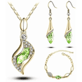 thumbnail image 1 of Conjunto De Collar, Aretes Y Brazalete Con Cristales Color Verde Malubero Malu1697, 1 of 3