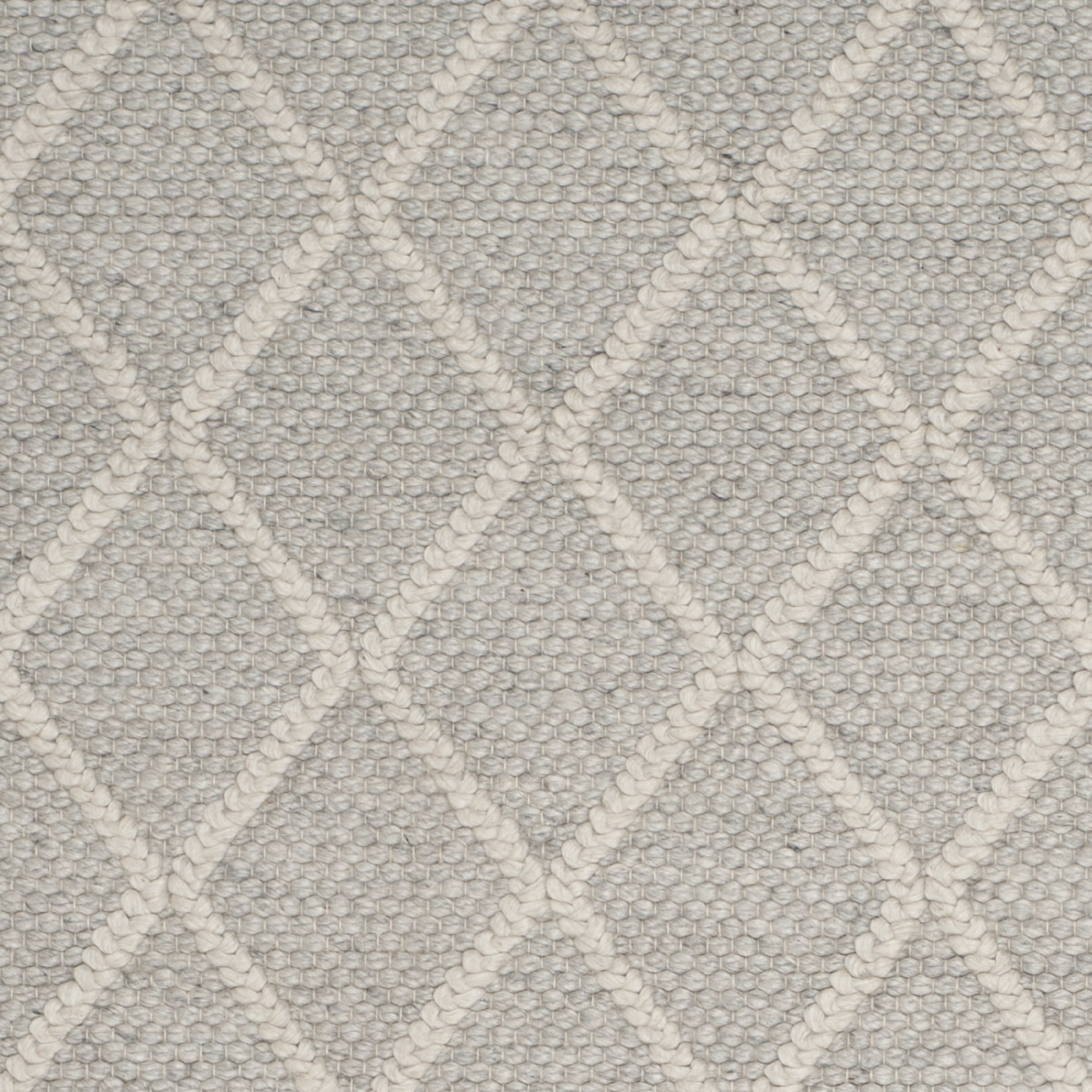 SAFAVIEH Natura Tracery Geometric Diamonds Wool Area Rug, Silver/Ivory, 6' x 9'