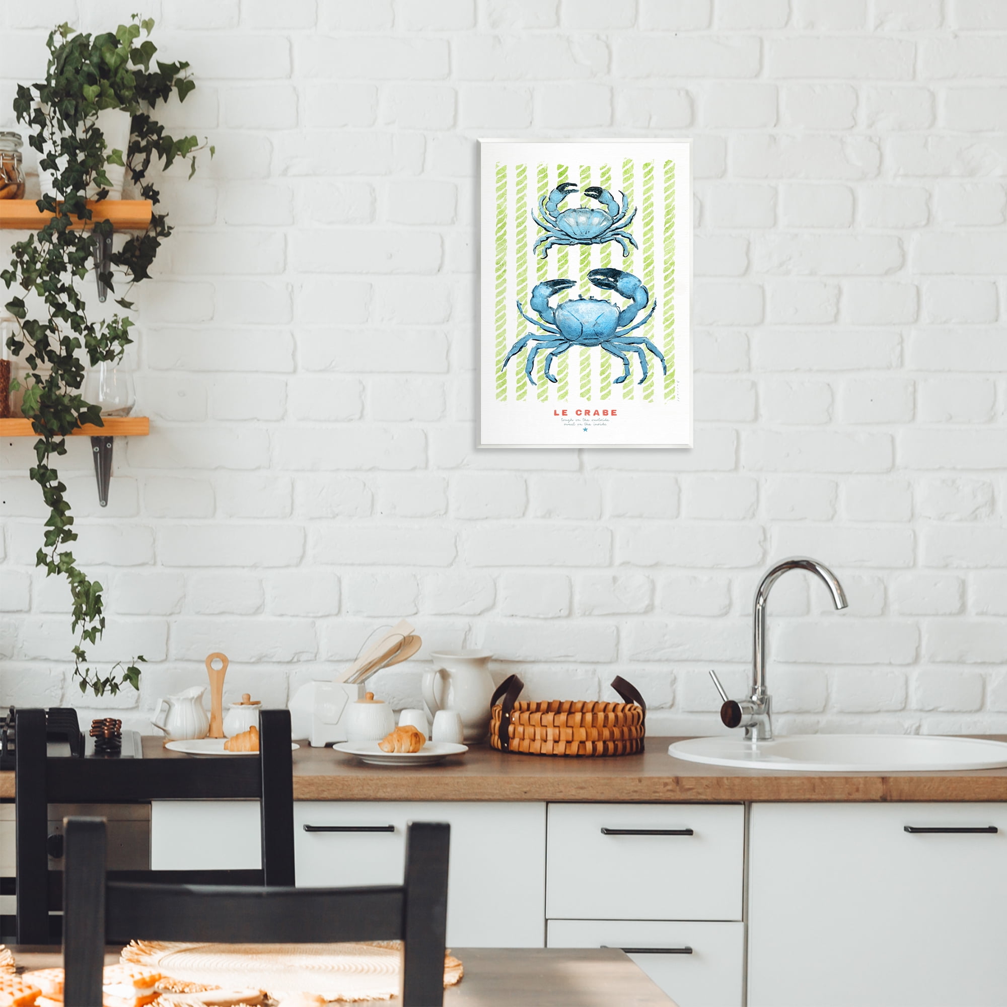 Stupell Industries Modern Bistro Crabs Wall Plaque Art, design by Chad Barrett