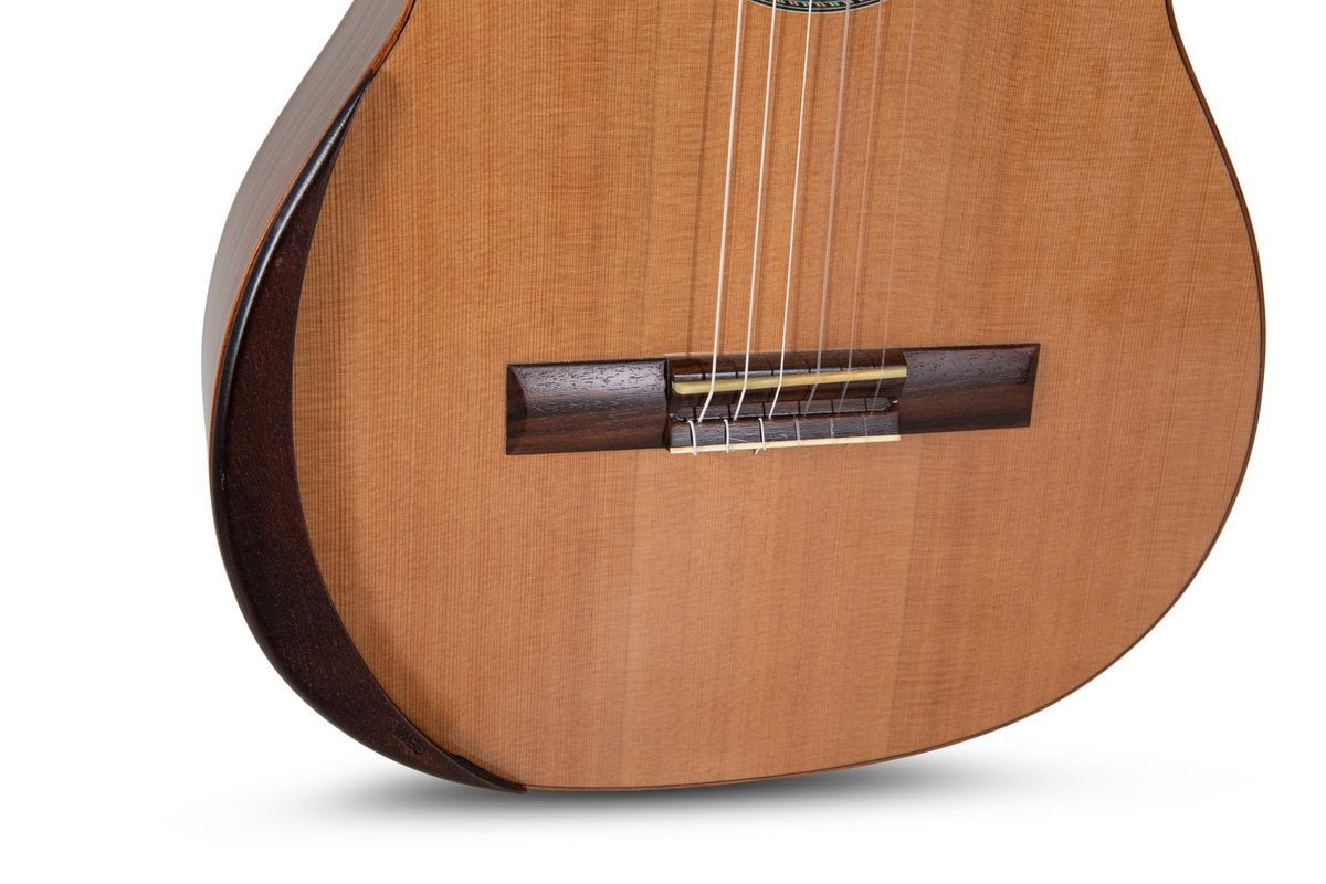 Manuel Rodriguez Academia 60-C 4/4 Classical Guitar  Cedar w/ Armrest