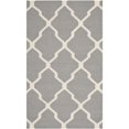 thumbnail image 1 of Safavieh Dhurries Grey Contemporary Rug - 3' x 5', 1 of 5