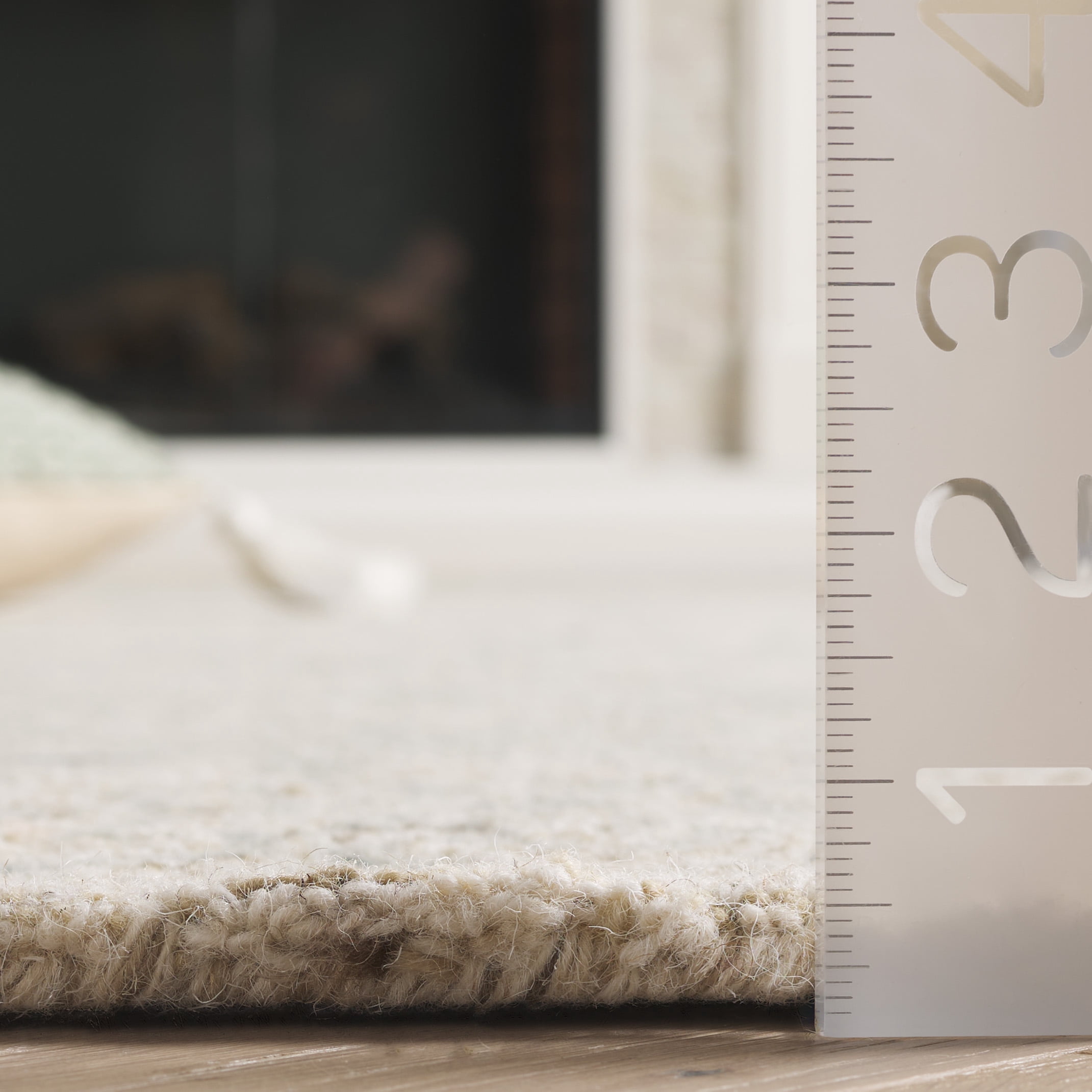 SAFAVIEH Micro-Loop Mana Medallion Area Rug, Light Blue/Beige, 6' x 6' Square
