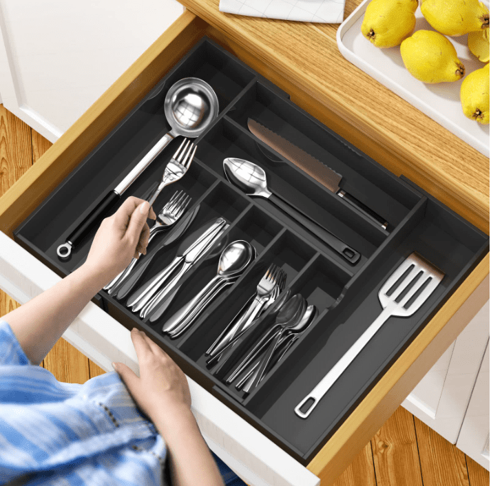 Utensil Organizer Silverware Drawer Organizer - Bamboo Expandable Cutlery Tray with Dividers for Utensil Holder Office Storage Makeup Desk Drawer Tool Organization