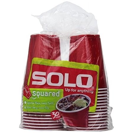 Solo Squared 18 Ounce Plastic Cups, 30 Count (Color May Vary)