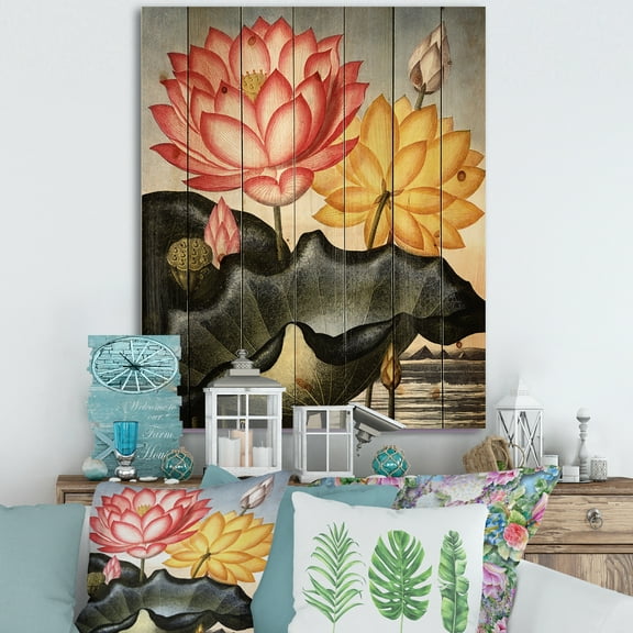 Designart 'Ancient Flowers II' Traditional Print on Natural Pine Wood