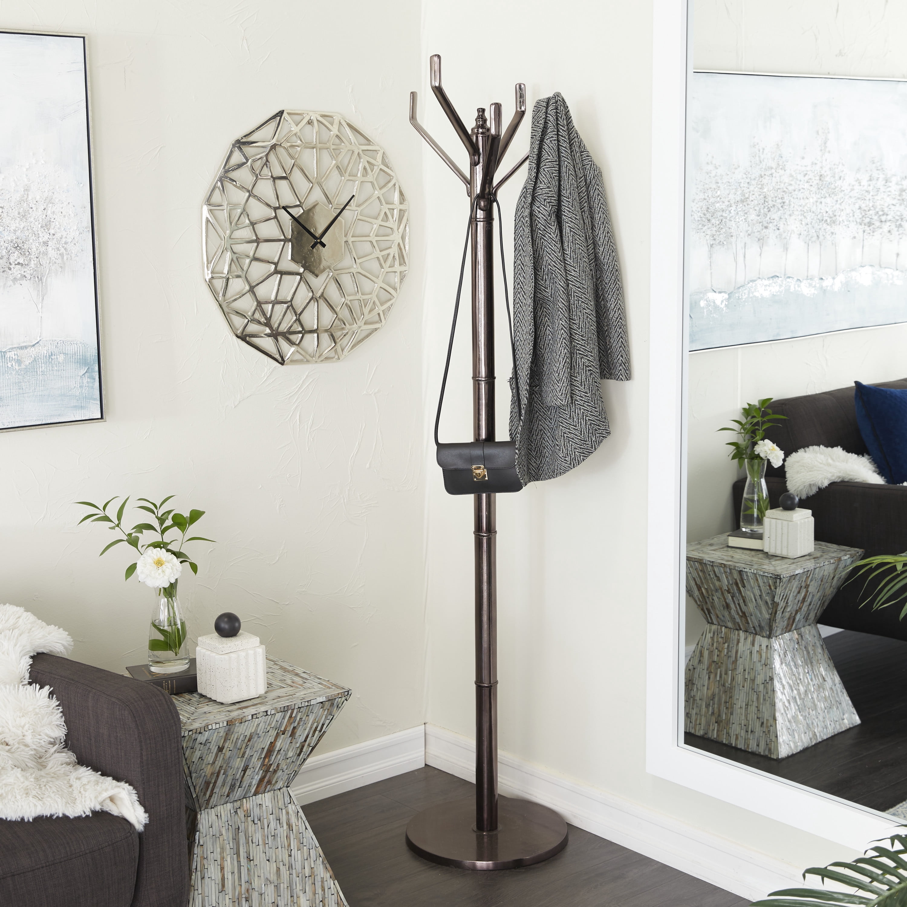 DecMode 15" x 68" Black Aluminum Coat Rack, 1-Piece