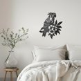 thumbnail image 4 of Escultura de pared de metal con forma de loro, pájaros en una rama, silueta de pared, letreros, hojas y pájaros, decoración para colgar en la pared para el hogar, balcón, jardín, patio, interior y, 4 of 8